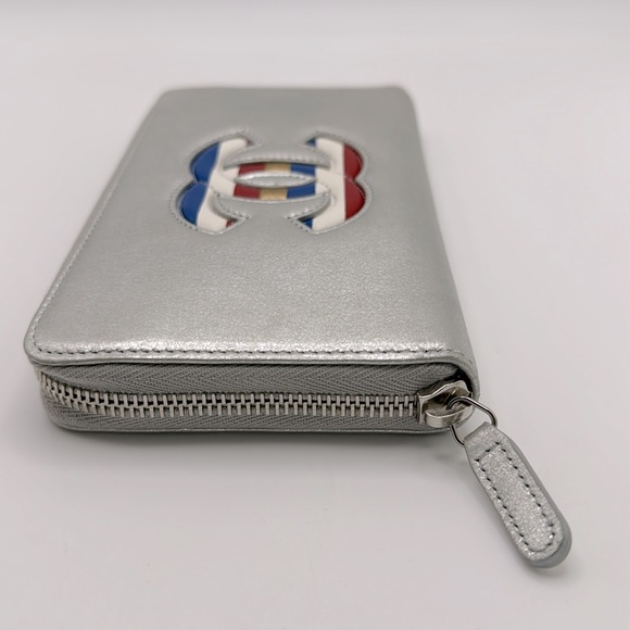Chanel 2015-2016 Airlines Continental Wallet - Picture 5 of 17